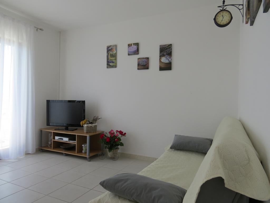 Apartments Lovric - 30 Meters To The Beach Trogir Exteriér fotografie