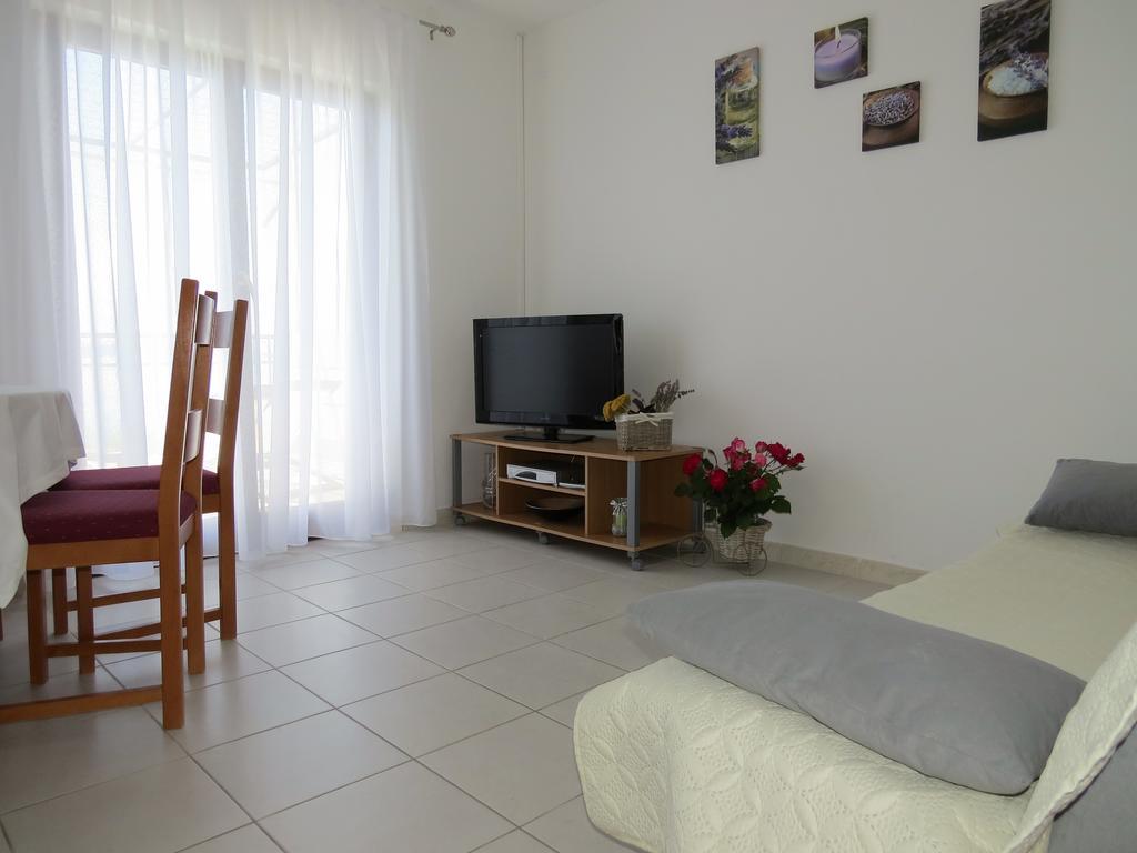 Apartments Lovric - 30 Meters To The Beach Trogir Exteriér fotografie