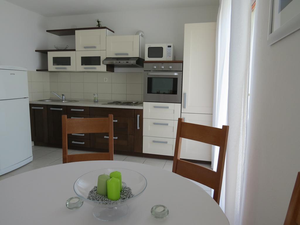 Apartments Lovric - 30 Meters To The Beach Trogir Exteriér fotografie