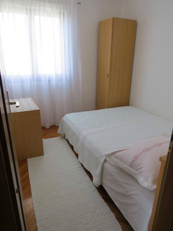 Apartments Lovric - 30 Meters To The Beach Trogir Exteriér fotografie