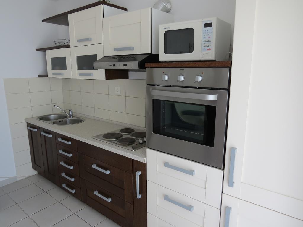 Apartments Lovric - 30 Meters To The Beach Trogir Exteriér fotografie