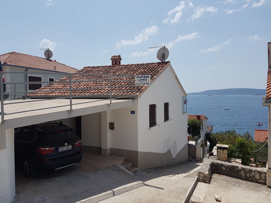 Apartments Lovric - 30 Meters To The Beach Trogir Exteriér fotografie